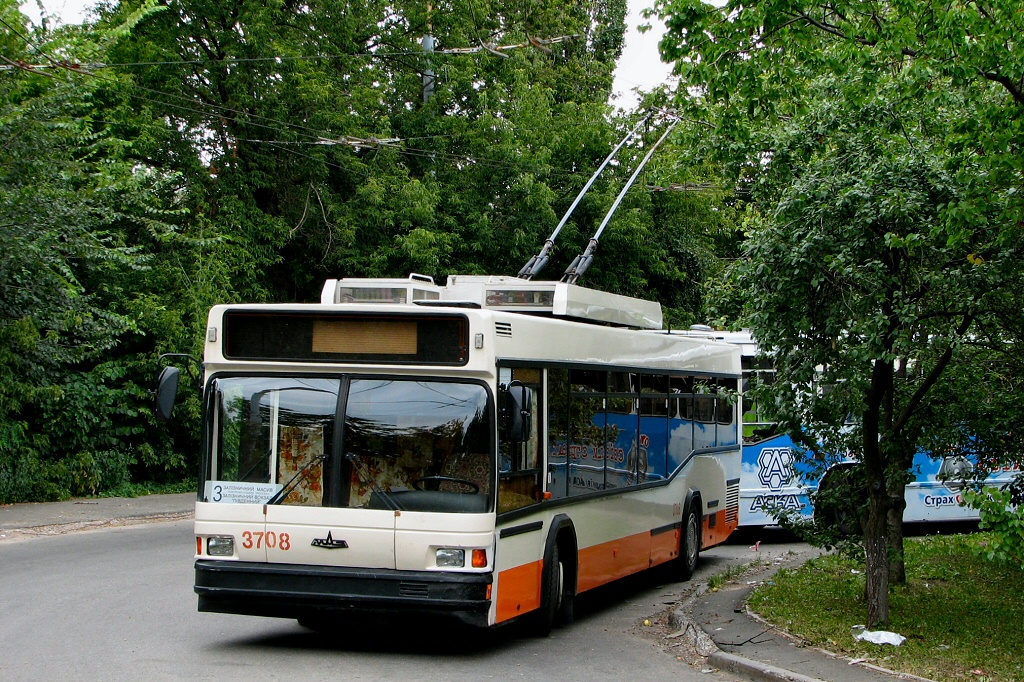 МАЗ-103Т #3708