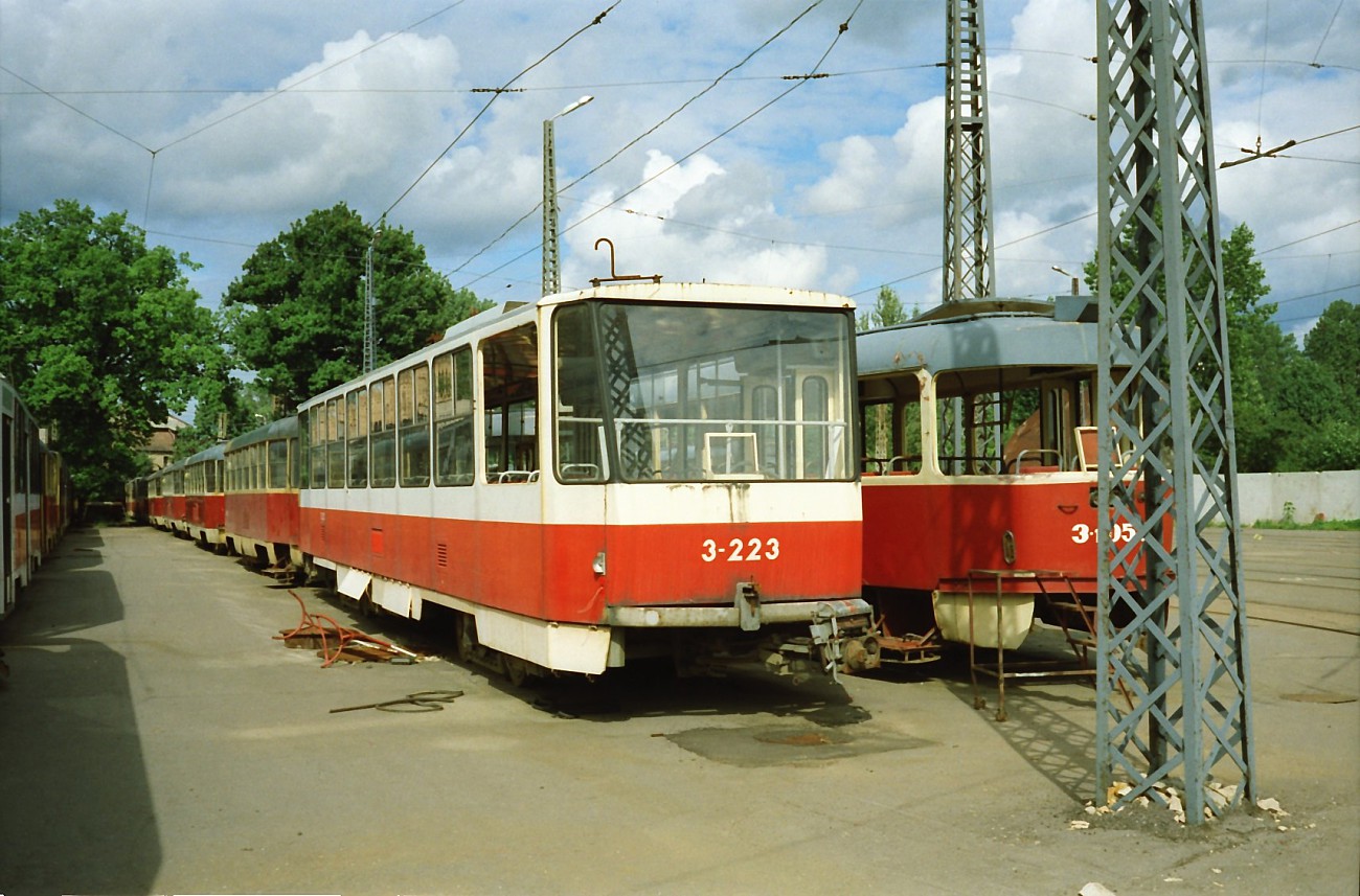 Tatra T6B5SU #3-223