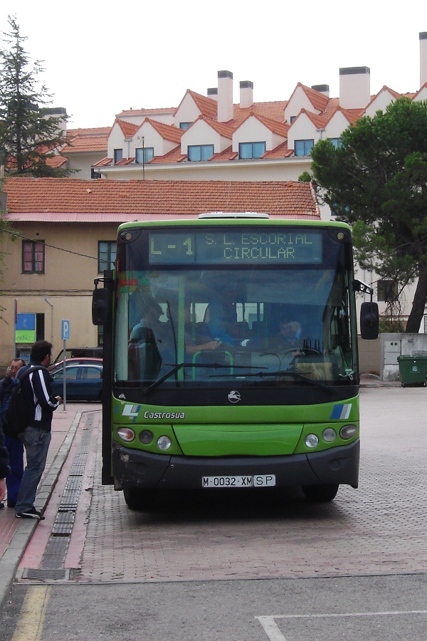 Irisbus EuroRider 397E.12.35A / Castrosua CS.40 Intercity #M 0032 XM