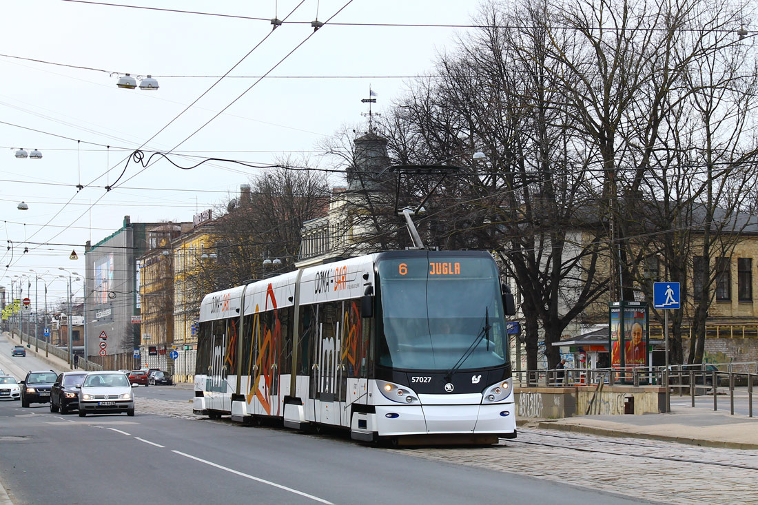 Škoda 15T Rīga #57027