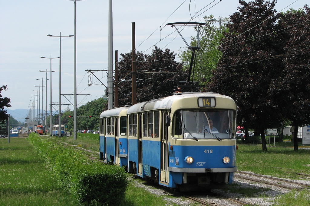 Tatra T4YU #418